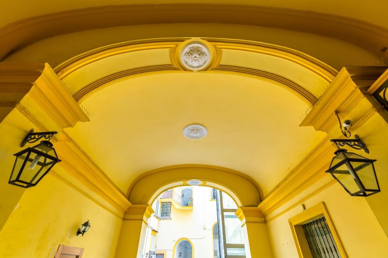Appartamento A Santa Maria La Nova By Wonderful Italy Napoli Ngoại thất bức ảnh