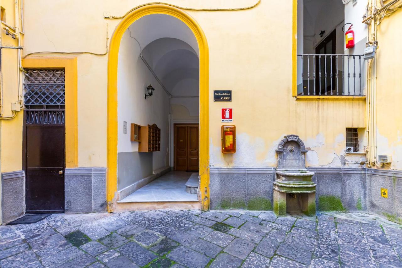 Appartamento A Santa Maria La Nova By Wonderful Italy Napoli Ngoại thất bức ảnh